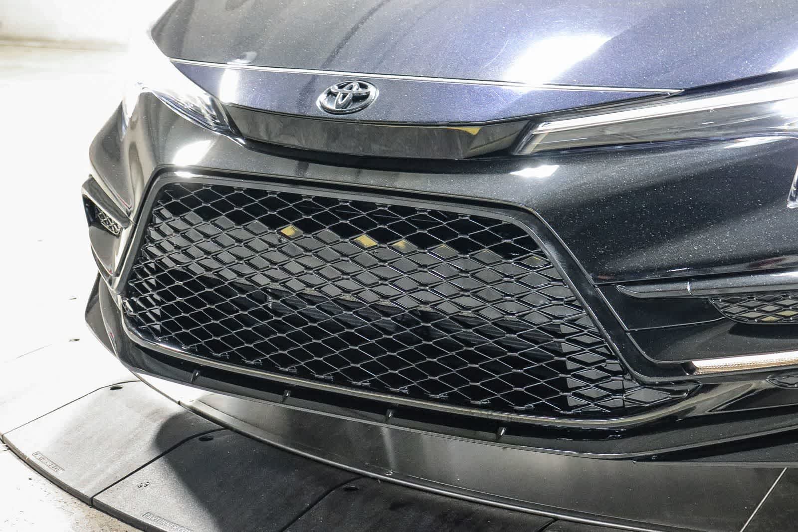 Thumbnail: 2023 Toyota Corolla - 9