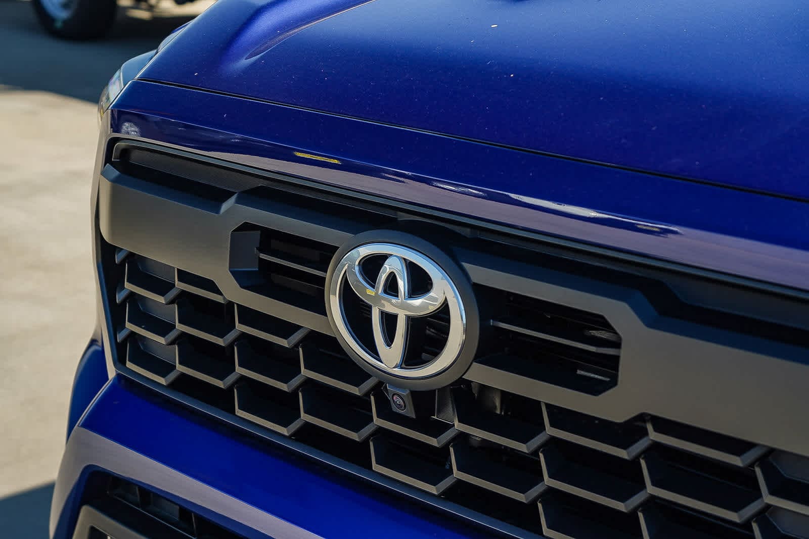 Thumbnail: 2025 Toyota Tacoma - 8