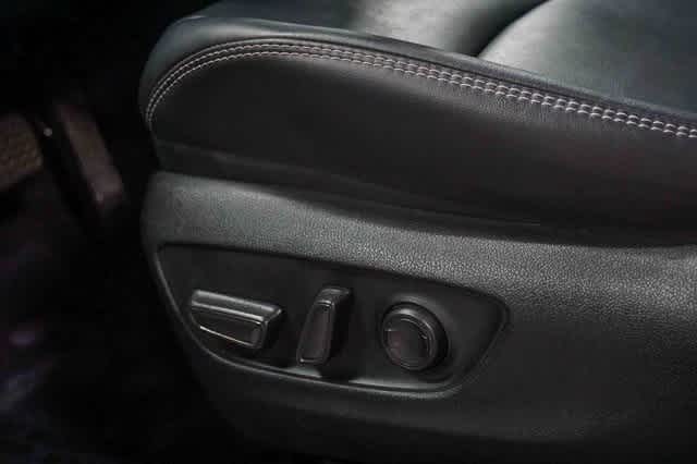 Thumbnail: 2023 Toyota RAV4 - 22