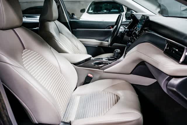 Thumbnail: 2023 Toyota Camry - 16