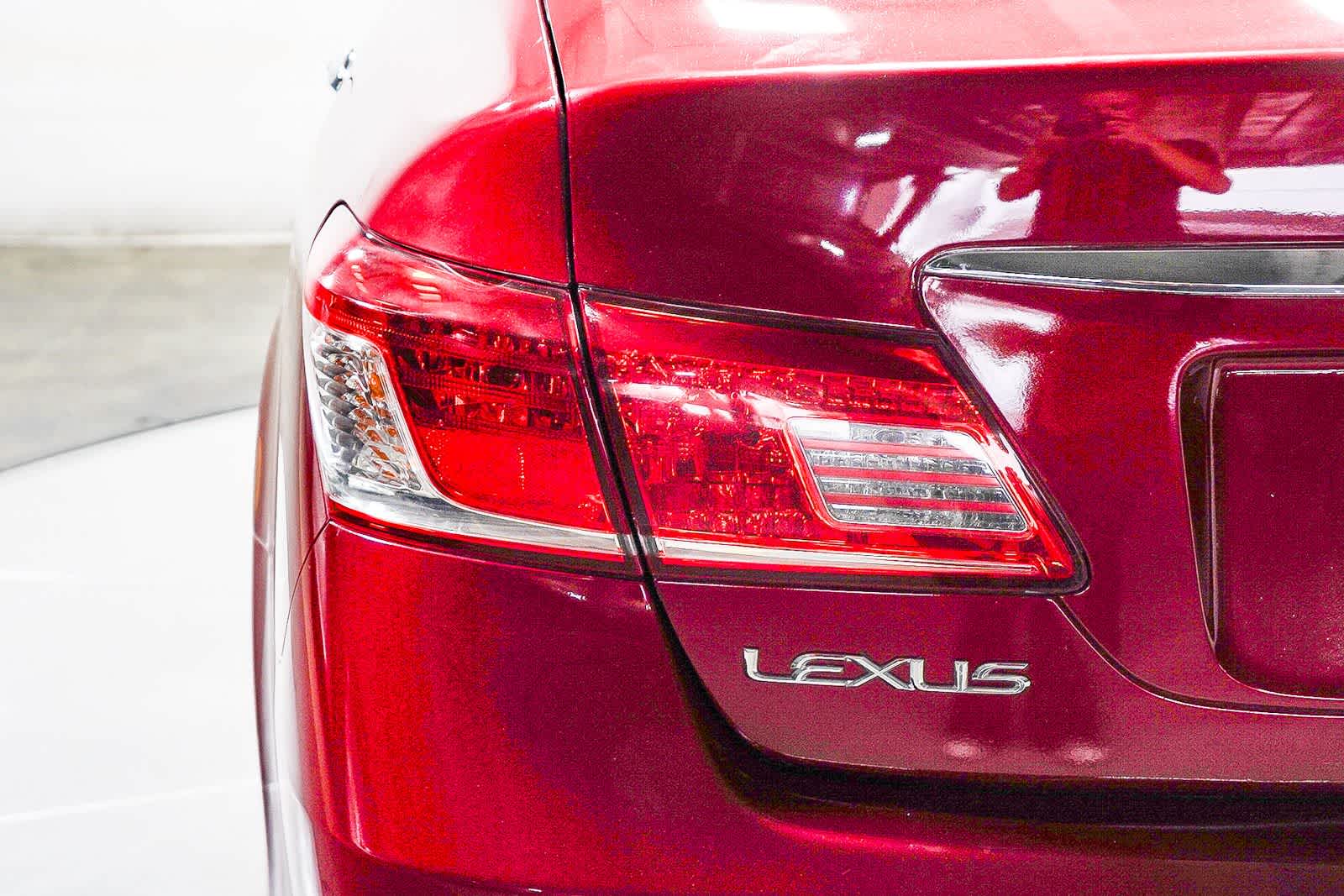 Thumbnail: 2010 Lexus ES - 7