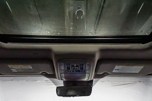 Thumbnail: 2021 Toyota Highlander - 13