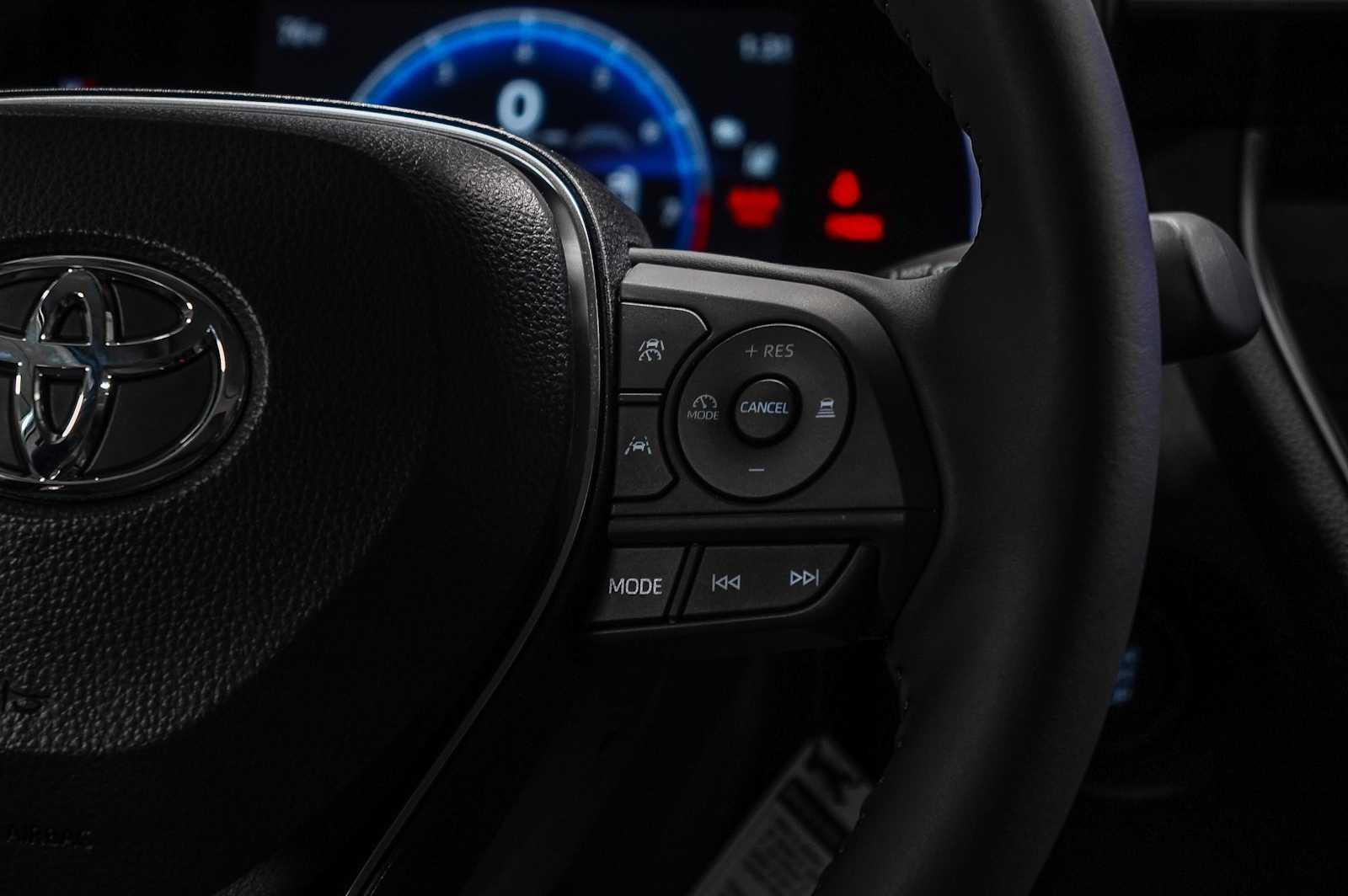 Thumbnail: 2025 Toyota Corolla Cross - 20