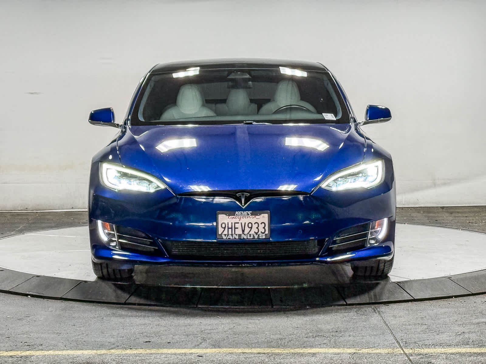 Thumbnail: 2020 Tesla Model S - 6