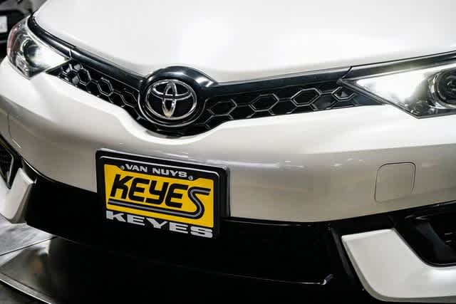 Thumbnail: 2017 Toyota Corolla iM - 9