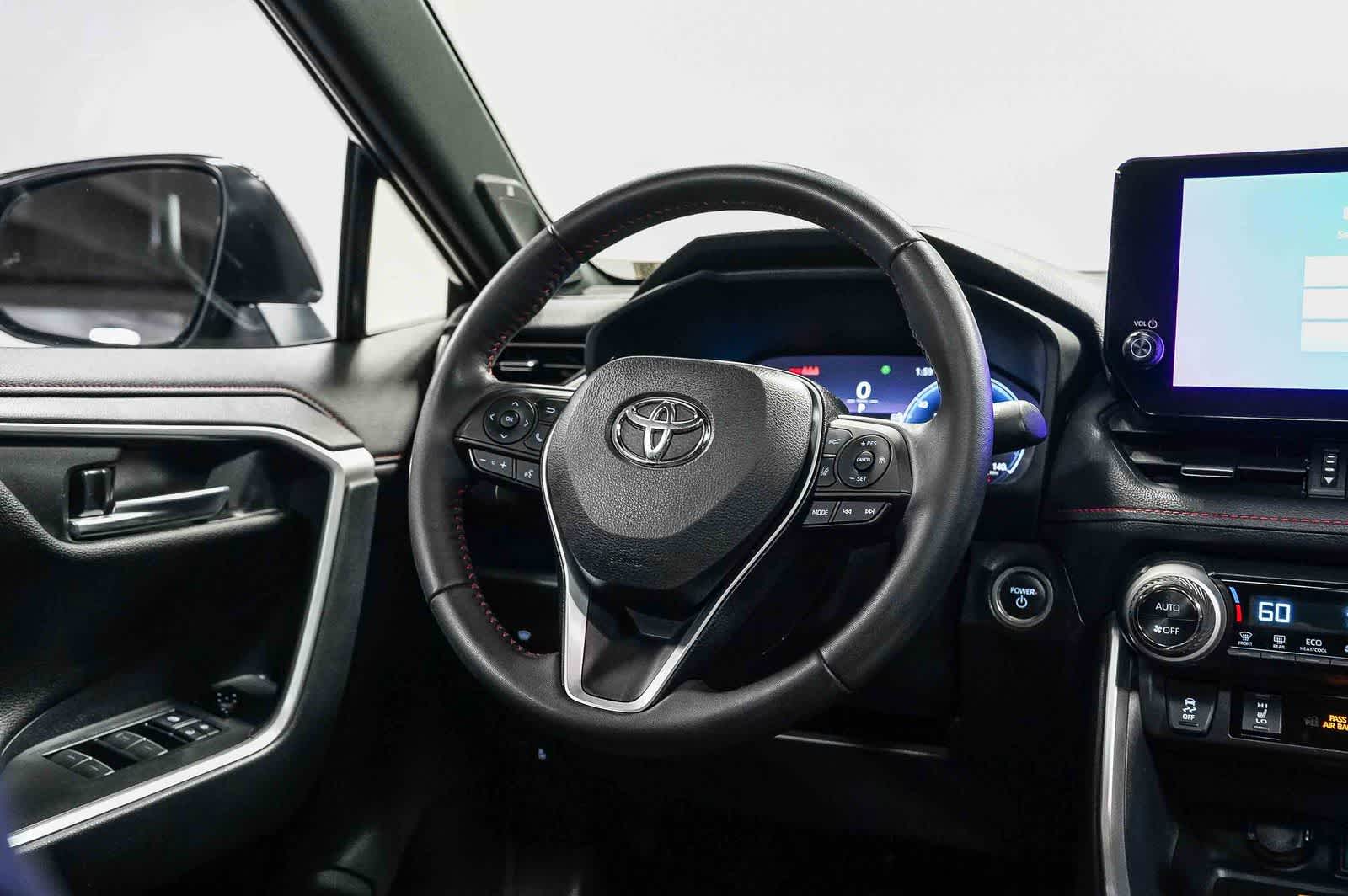 Thumbnail: 2024 Toyota RAV4 - 16