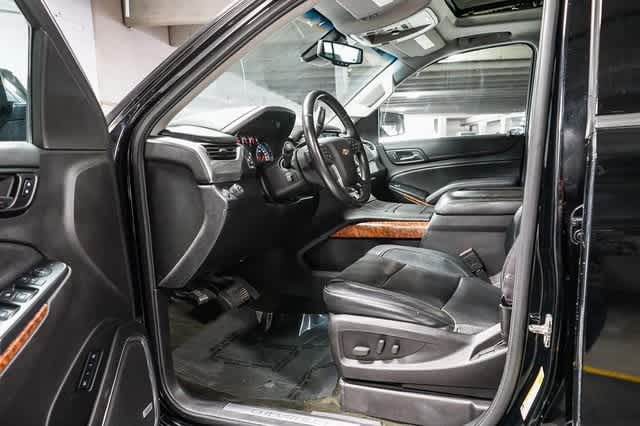 Thumbnail: 2015 Chevrolet Suburban - 18