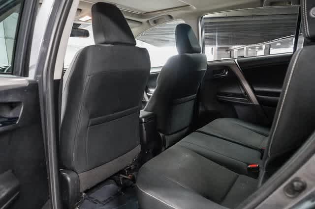 2018 Toyota RAV4 Adventure 19