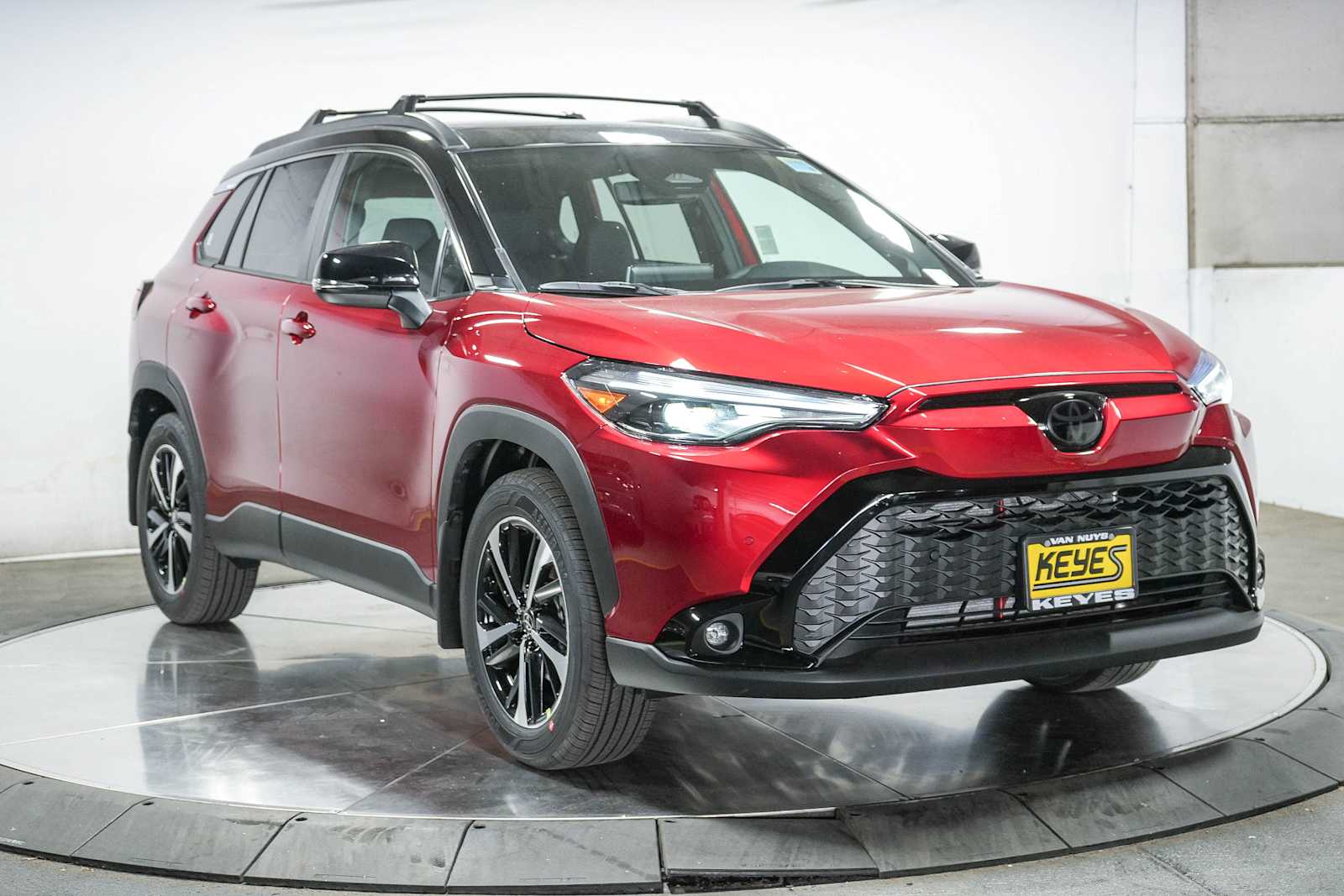 Thumbnail: 2025 Toyota Corolla Cross - 5