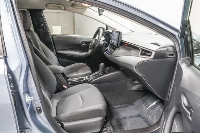 2022 Toyota Corolla LE 17