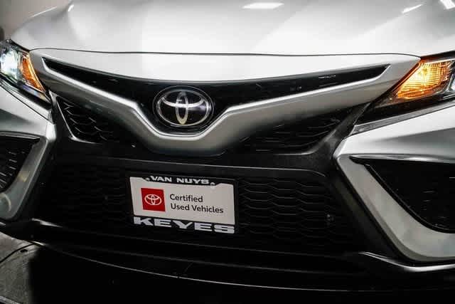 Thumbnail: 2023 Toyota Camry - 9