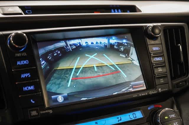 Thumbnail: 2017 Toyota RAV4 - 26