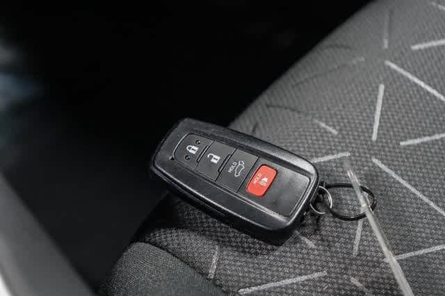 Thumbnail: 2023 Toyota RAV4 - 30