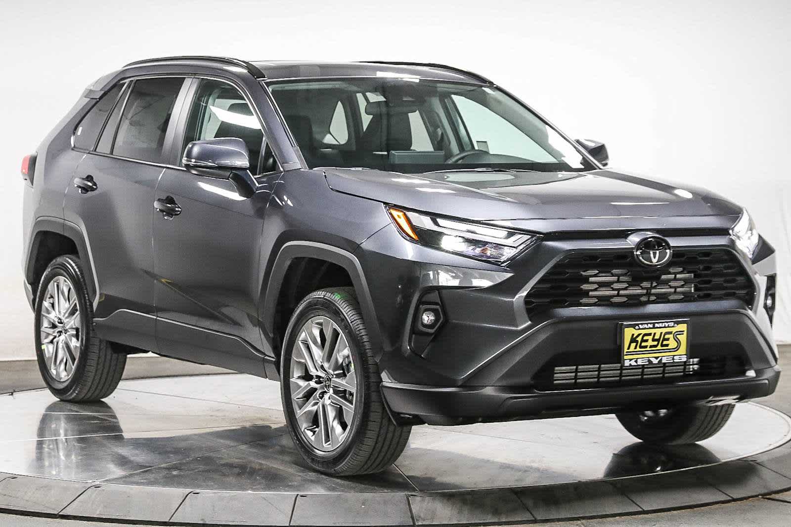 Thumbnail: 2025 Toyota RAV4 - 5