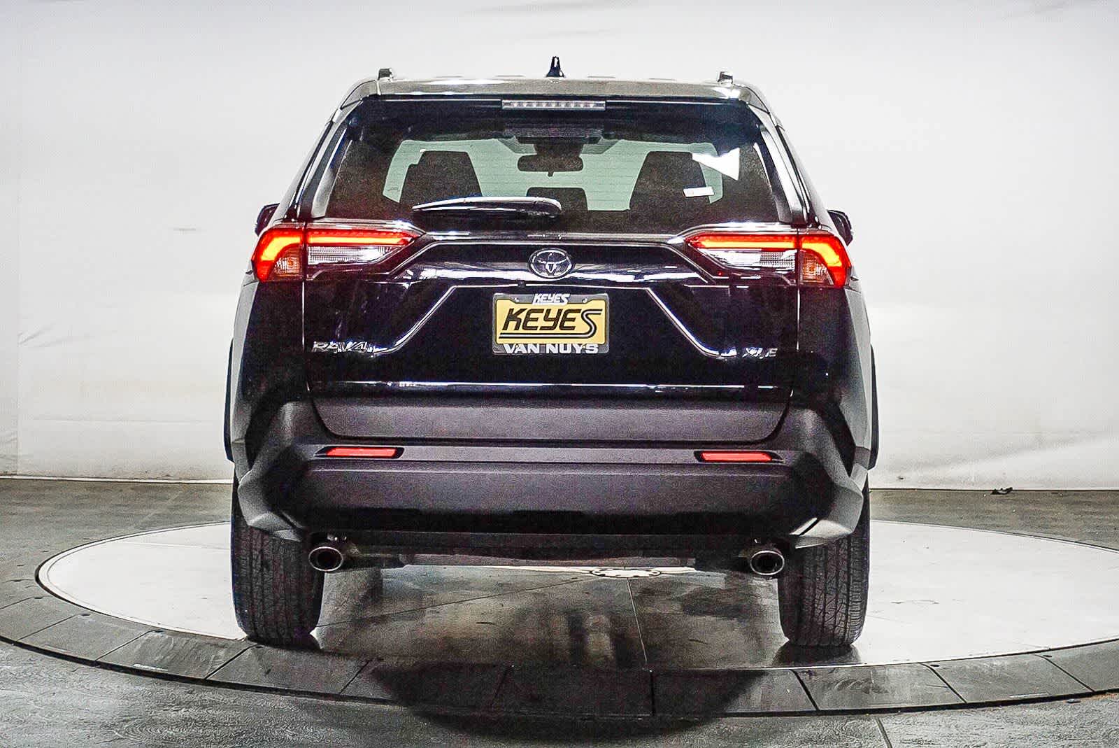 Thumbnail: 2024 Toyota RAV4 - 9