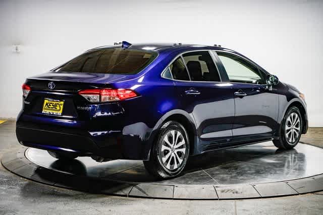 2022 Toyota Corolla LE 5