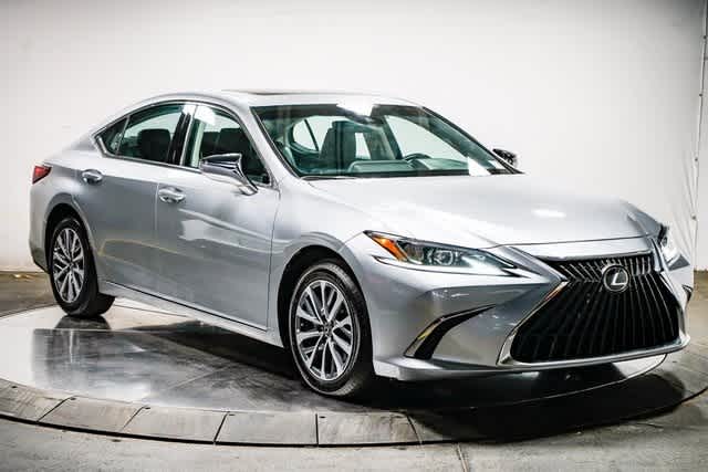 Thumbnail: 2025 Lexus ES - 5