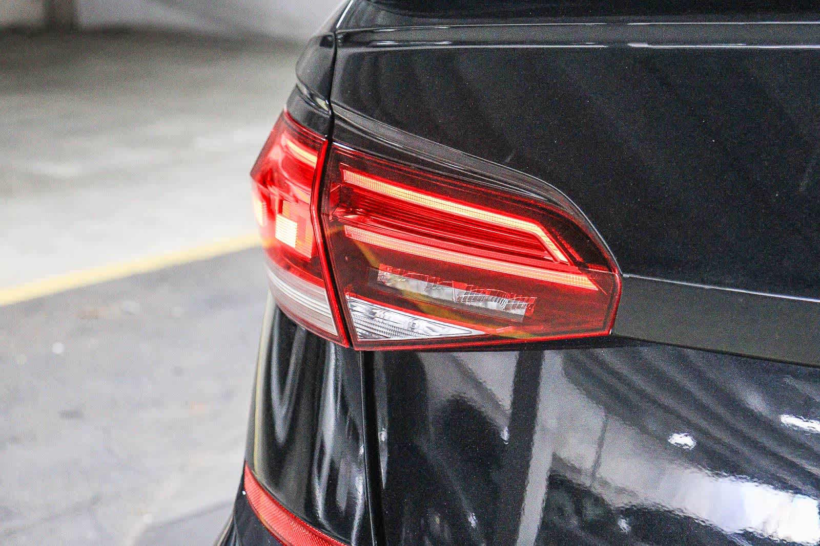 Thumbnail: 2022 Volkswagen Passat - 11