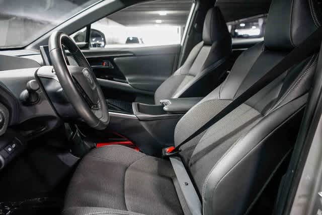 Thumbnail: 2025 Toyota bZ4X - 18