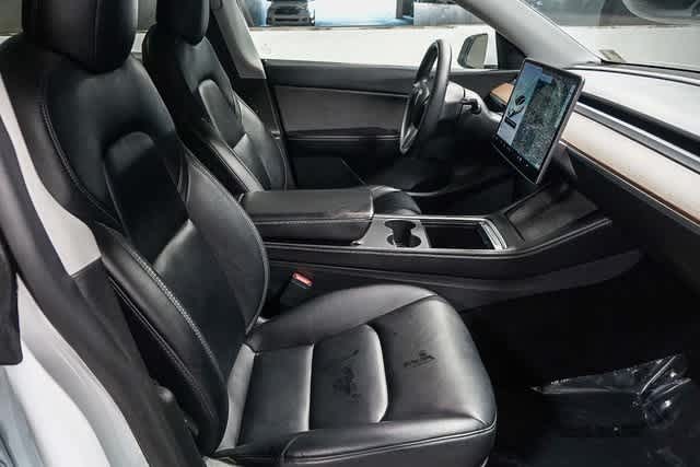 Thumbnail: 2021 Tesla Model Y - 19