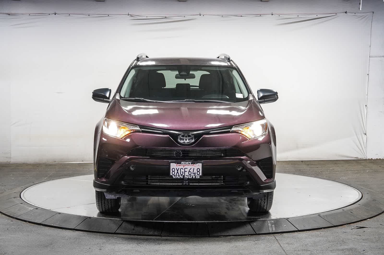 Thumbnail: 2017 Toyota RAV4 - 7