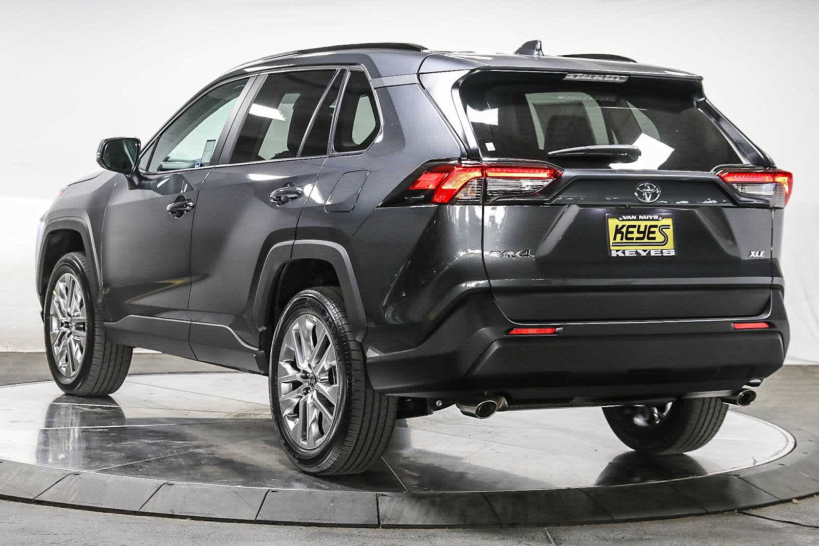 Thumbnail: 2025 Toyota RAV4 - 2