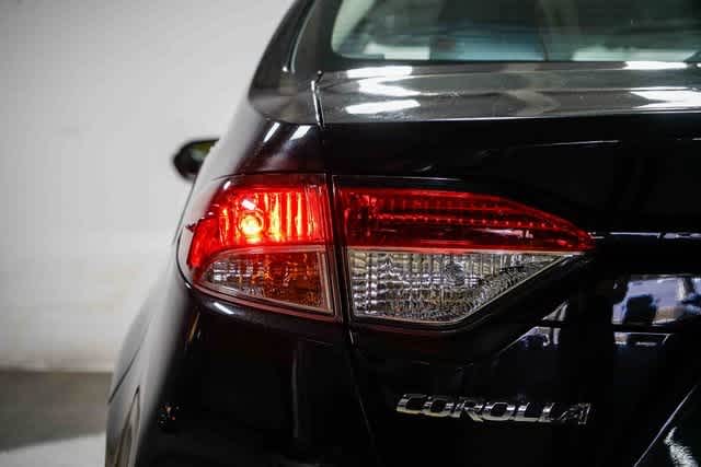 Thumbnail: 2022 Toyota Corolla - 10