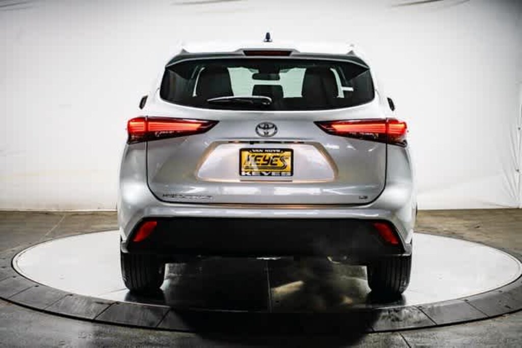 Certified 2024 Toyota Highlander LE SUV