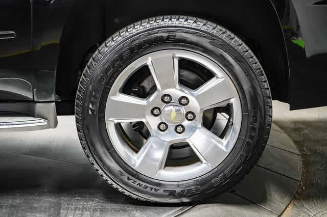 Thumbnail: 2015 Chevrolet Suburban - 10