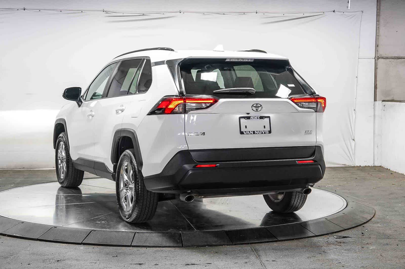 Thumbnail: 2024 Toyota RAV4 - 3
