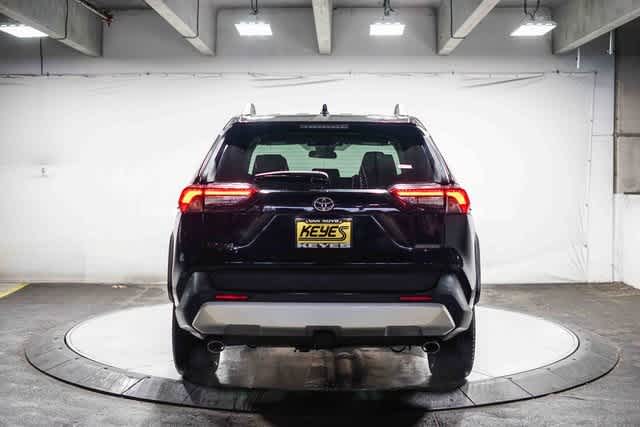 Thumbnail: 2020 Toyota RAV4 - 3