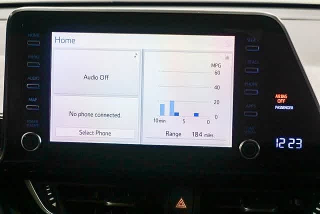 Thumbnail: 2019 Toyota C-HR - 15