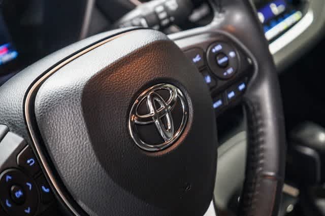 Thumbnail: 2021 Toyota Corolla - 20