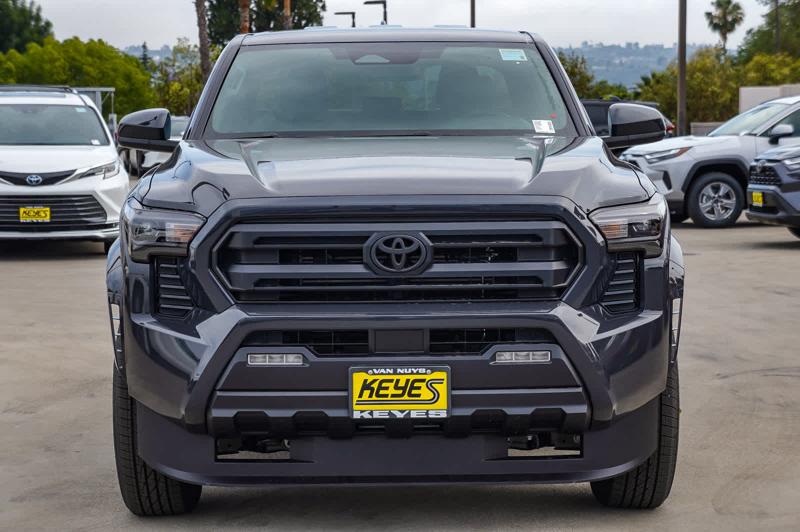 2025 Toyota Tacoma SR5 2