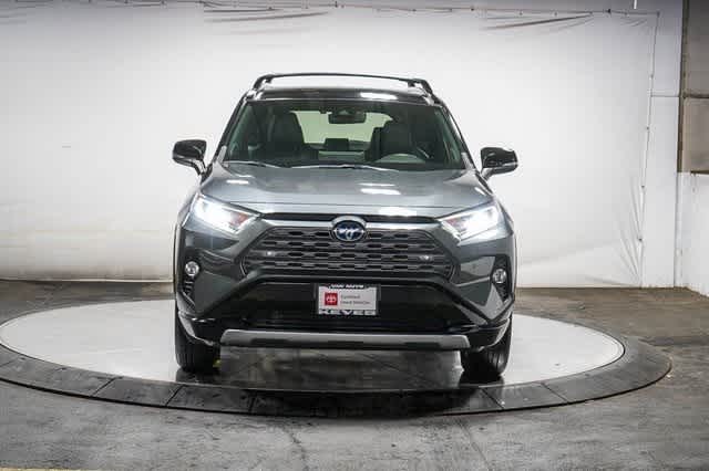 Thumbnail: 2021 Toyota RAV4 - 7