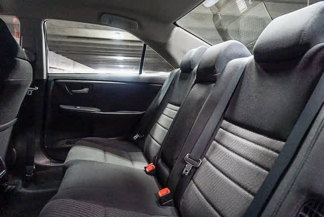 Thumbnail: 2017 Toyota Camry - 20