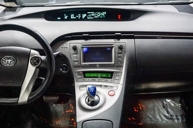 Thumbnail: 2015 Toyota Prius - 15