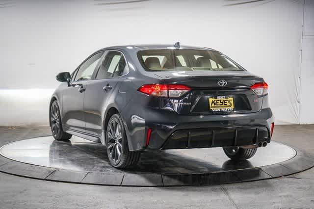 Thumbnail: 2024 Toyota Corolla - 3
