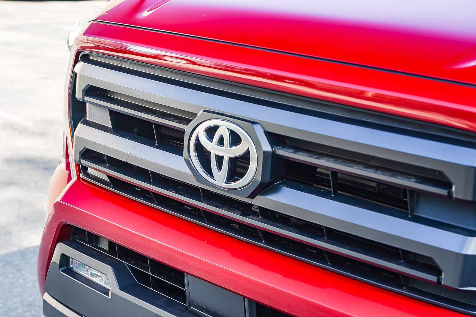 Thumbnail: 2025 Toyota Tacoma - 9