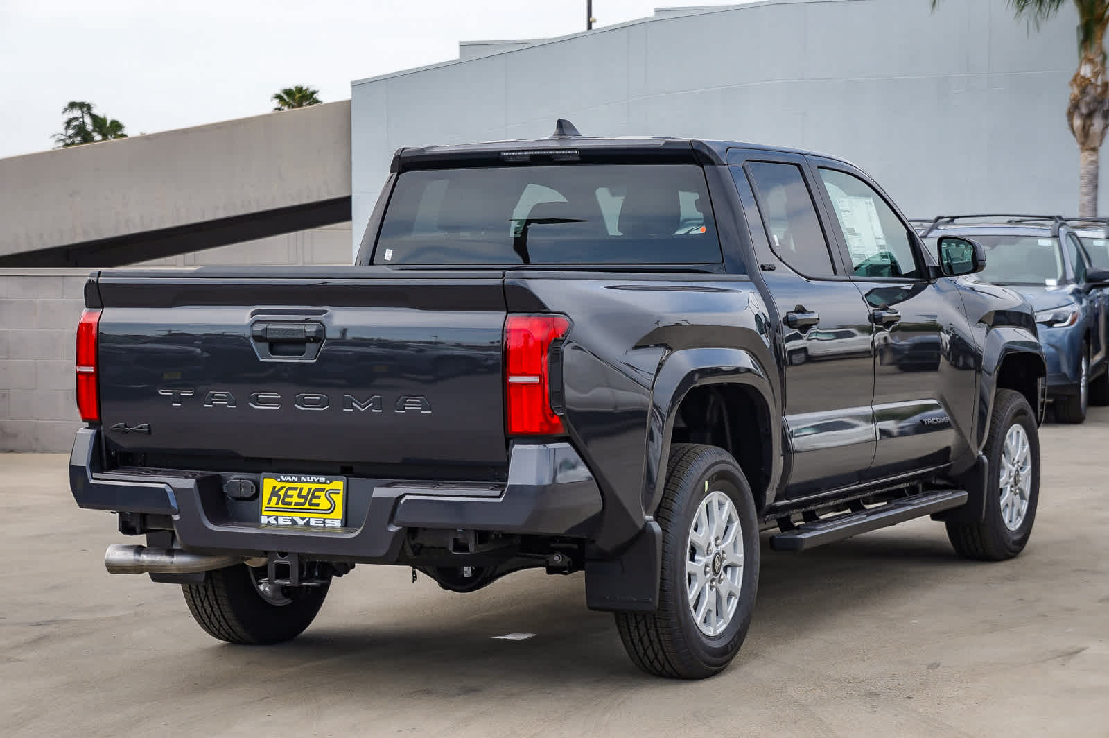 2025 Toyota Tacoma SR5 4