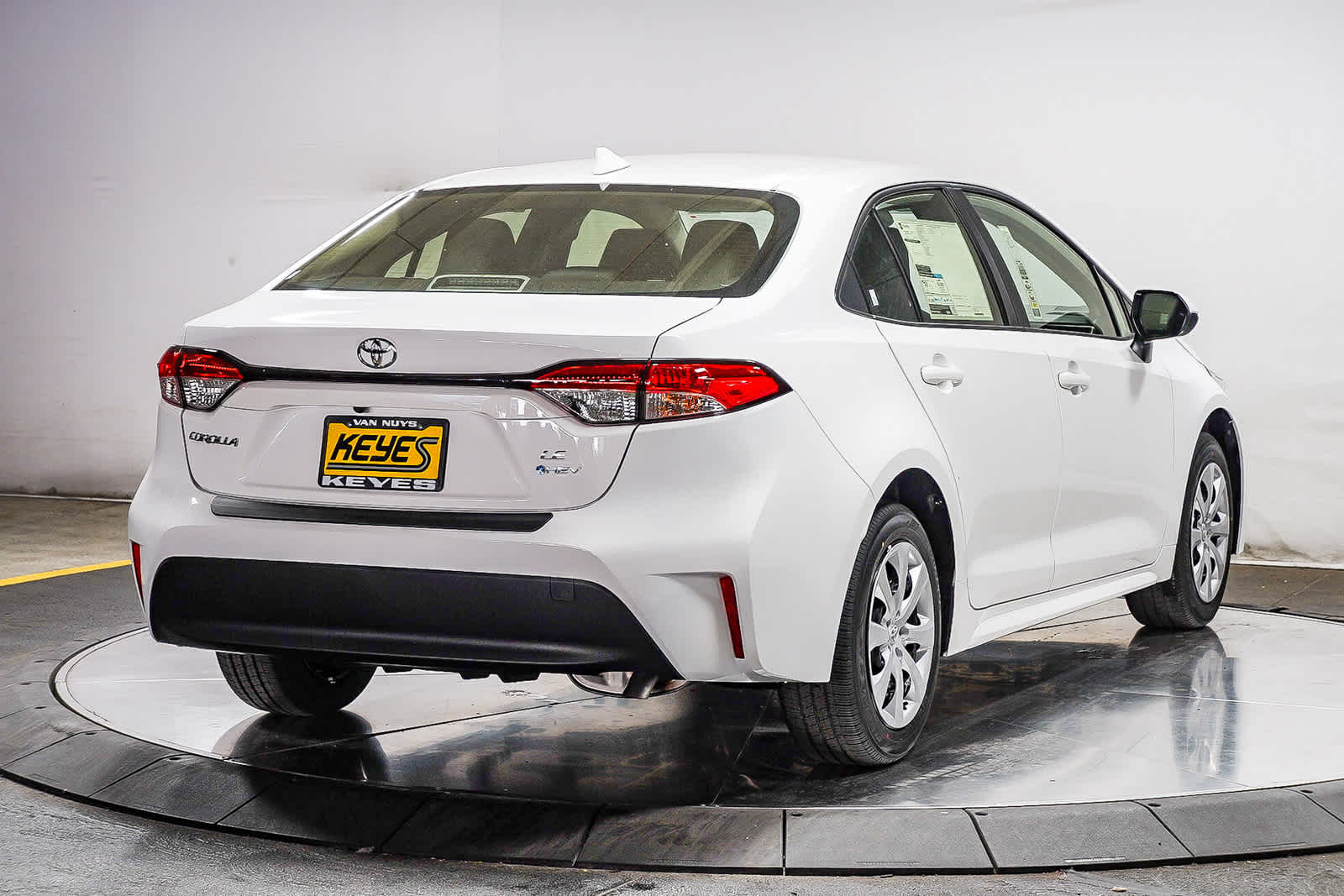 Thumbnail: 2026 Toyota Corolla - 4