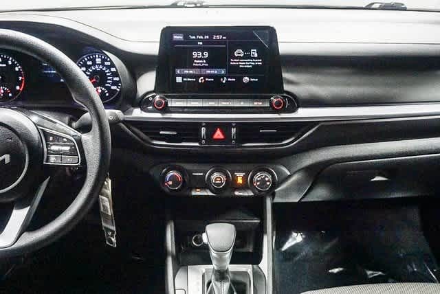 Thumbnail: 2023 Kia Forte - 13