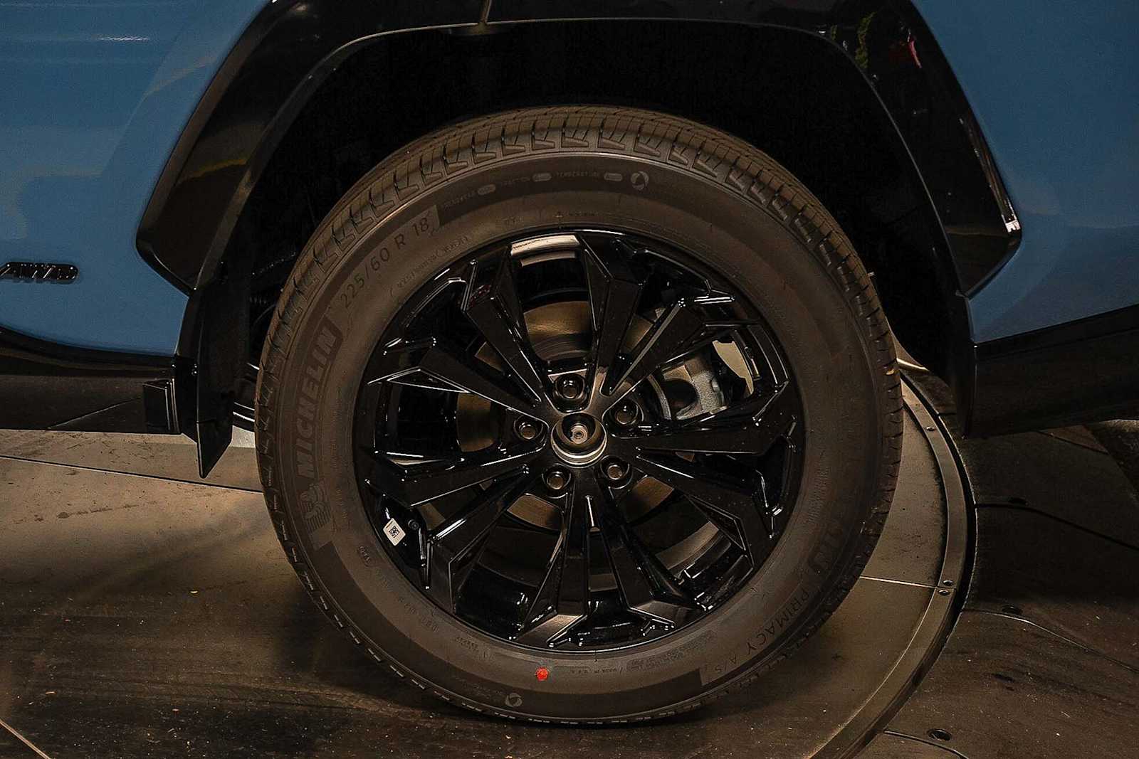 Thumbnail: 2025 Toyota RAV4 - 11