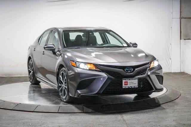 Thumbnail: 2020 Toyota Camry - 6
