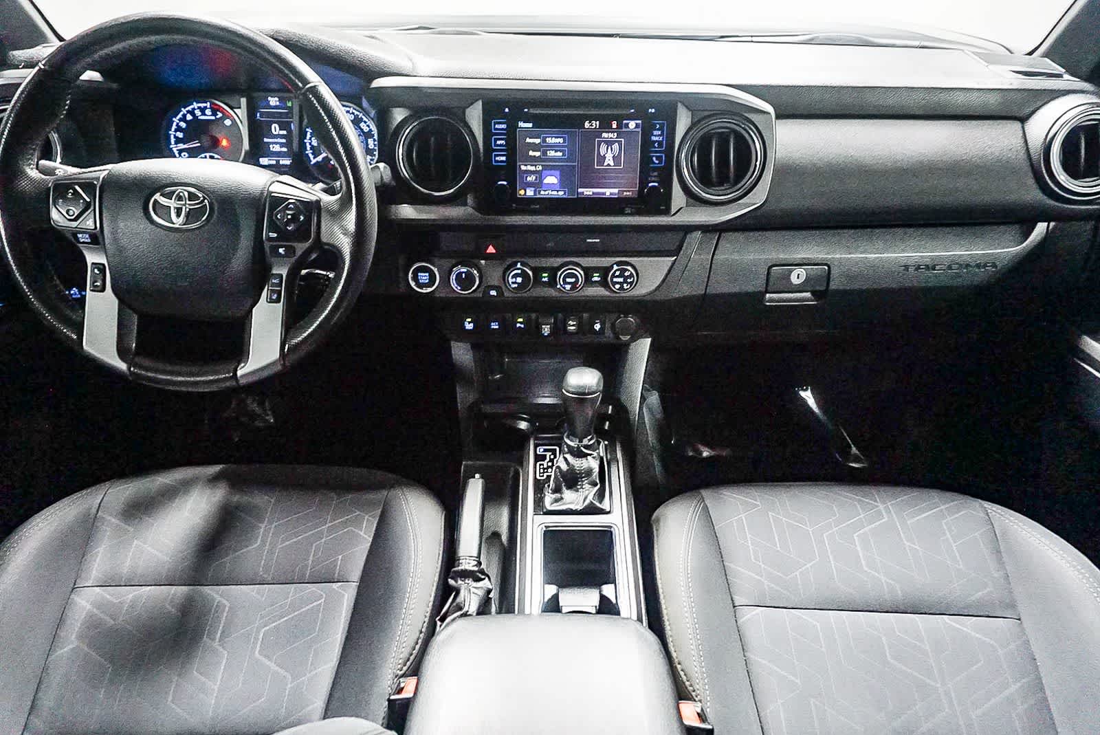 Thumbnail: 2019 Toyota Tacoma - 14