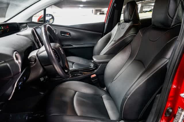 Thumbnail: 2022 Toyota Prius Prime - 17