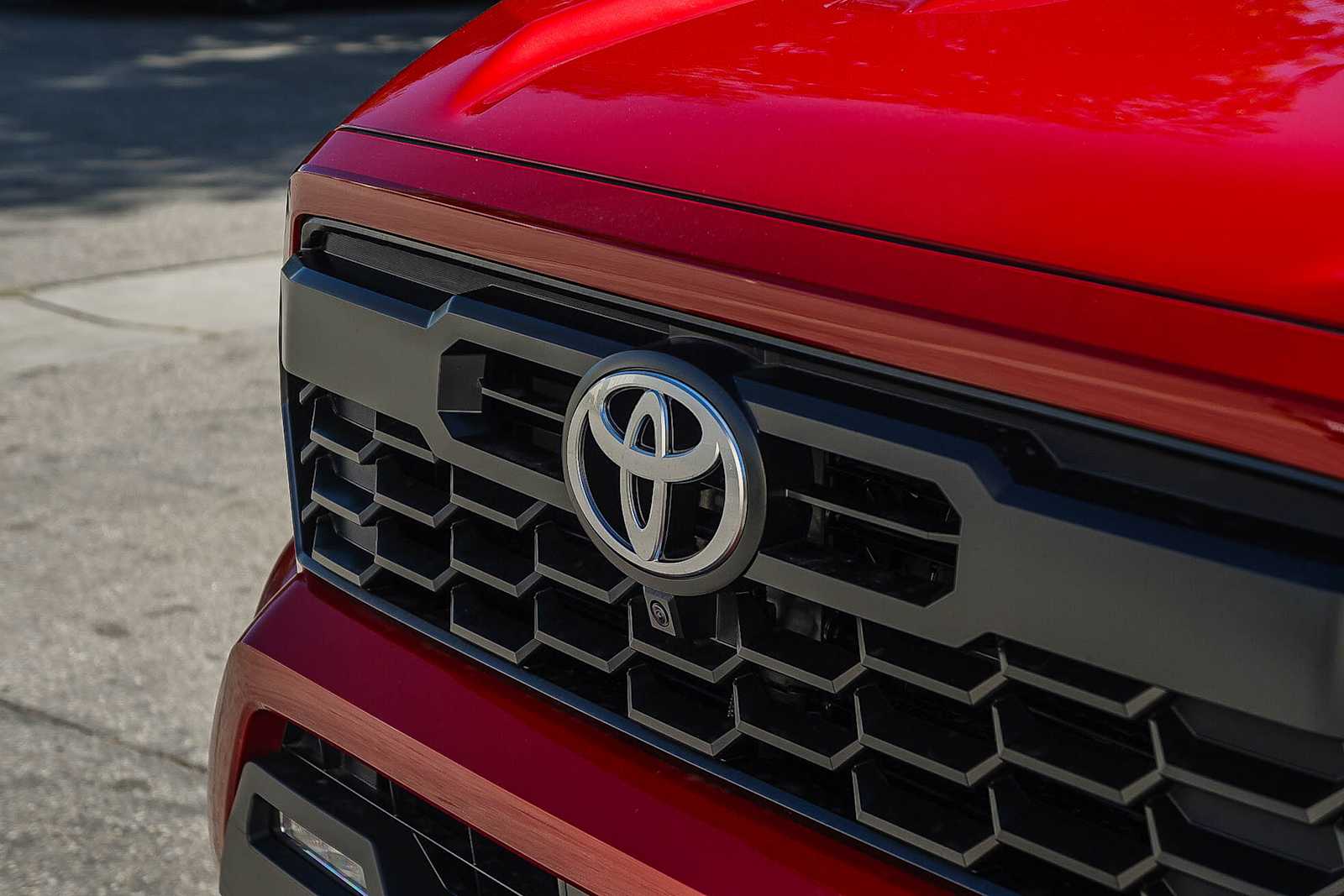 Thumbnail: 2025 Toyota Tacoma - 9