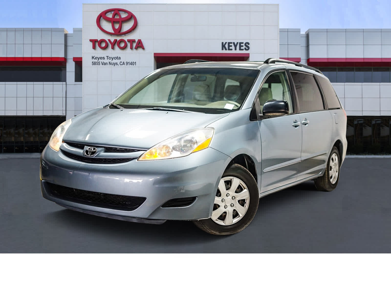 2010 Toyota Sienna LE -
                  Van Nuys, CA