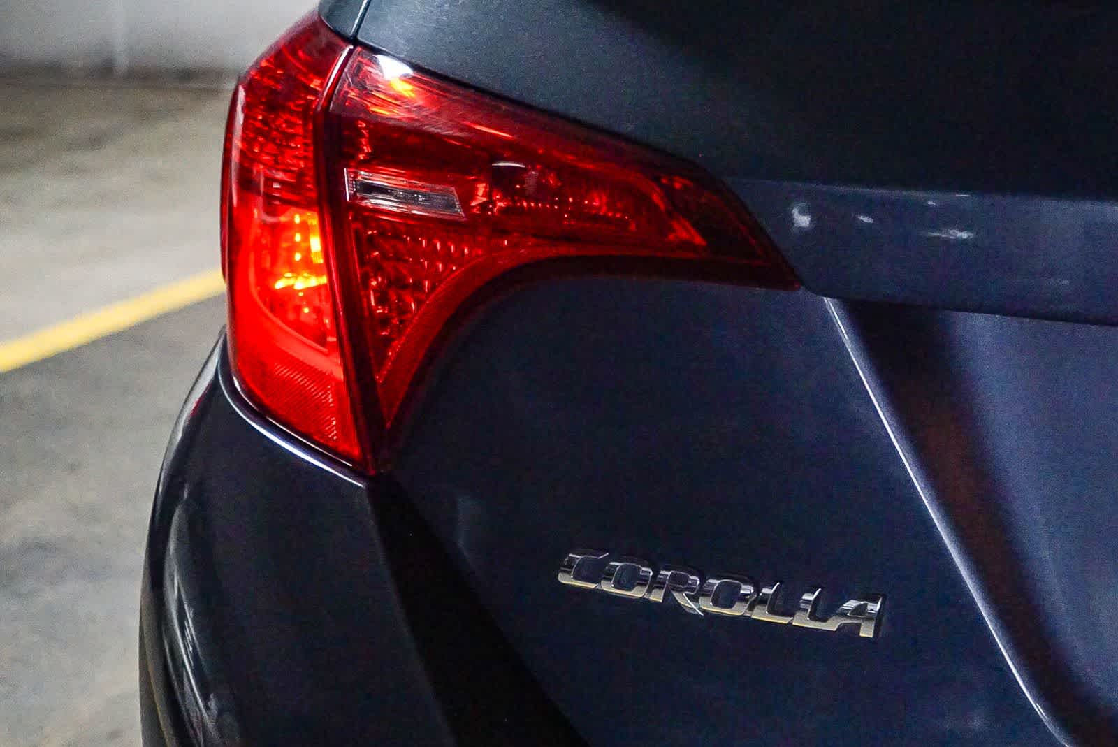 Thumbnail: 2018 Toyota Corolla - 11