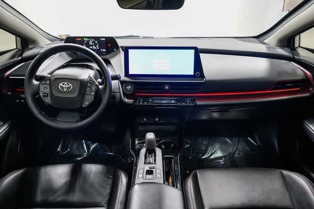 Thumbnail: 2024 Toyota Prius Prime - 13